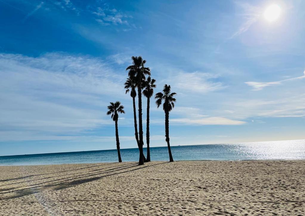 Vacaciones En La Playa Calafell Apartment เอลเวนเดรล ภายนอก รูปภาพ